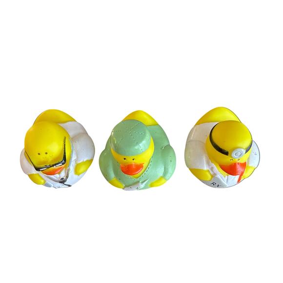 Set of 3 Doctor Nurse 2" Rubber Ducks Duckies Jeep Duck Ducked Scrubs Hospital - Picture 5 of 6
